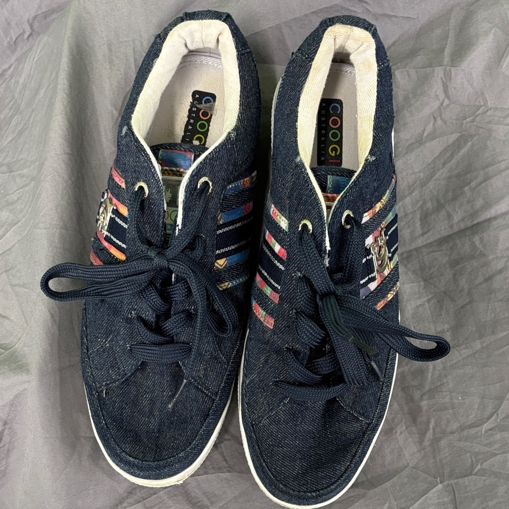 COOGI Australia Shoes Women's 10 Navy Blue Denim Lace Up Low Top Sneaker EUC